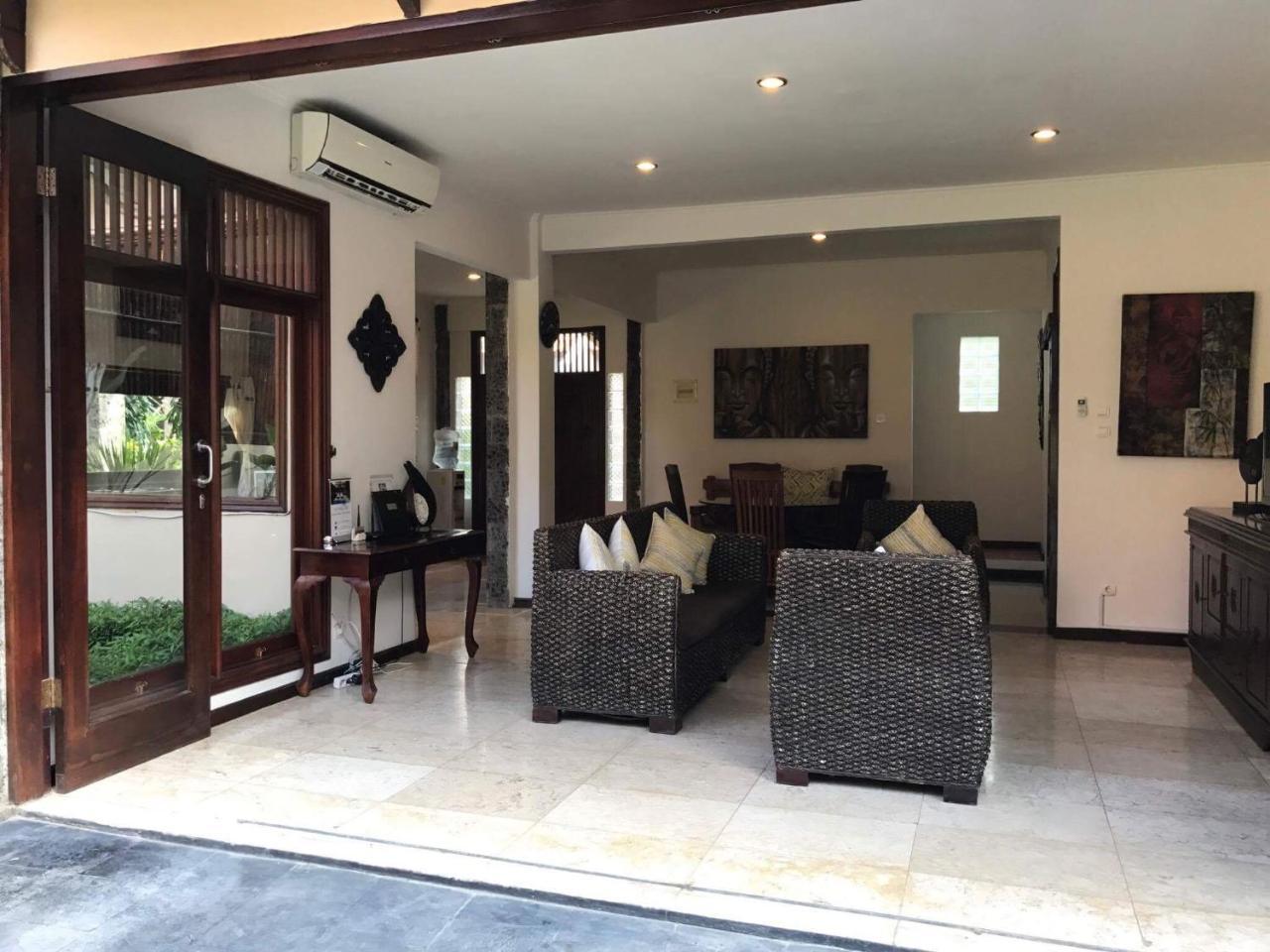 Kuta Holiday Villas Eksteriør billede